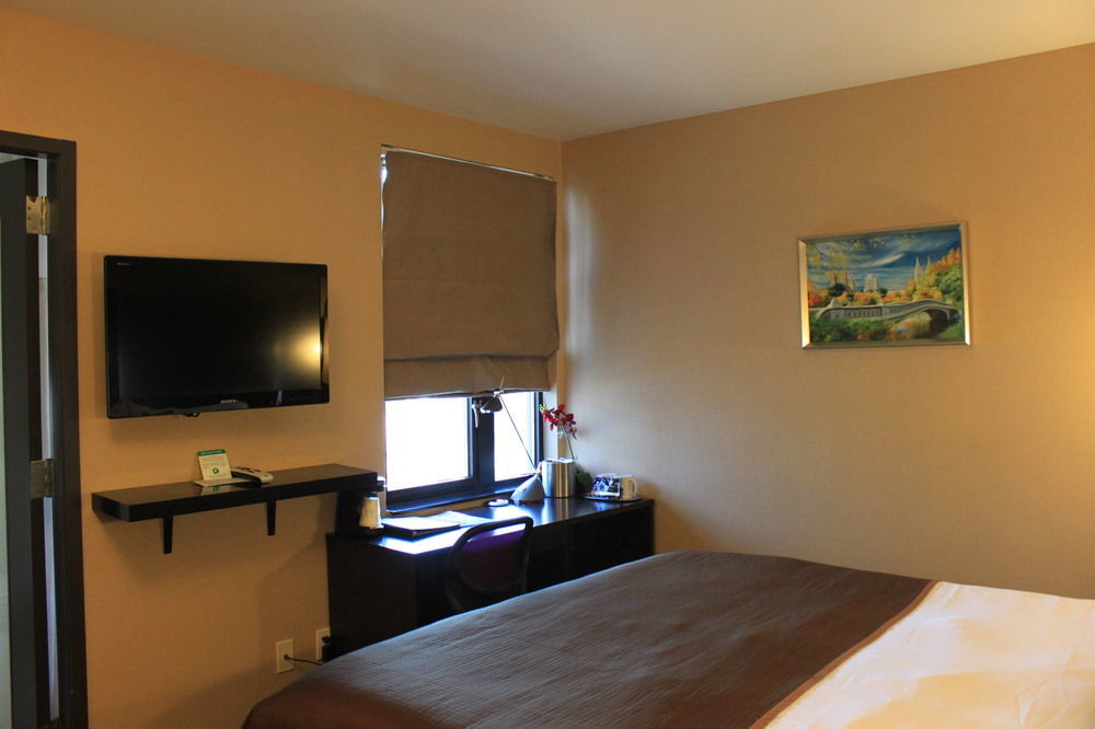 Hotel Richland Les New York Exterior photo